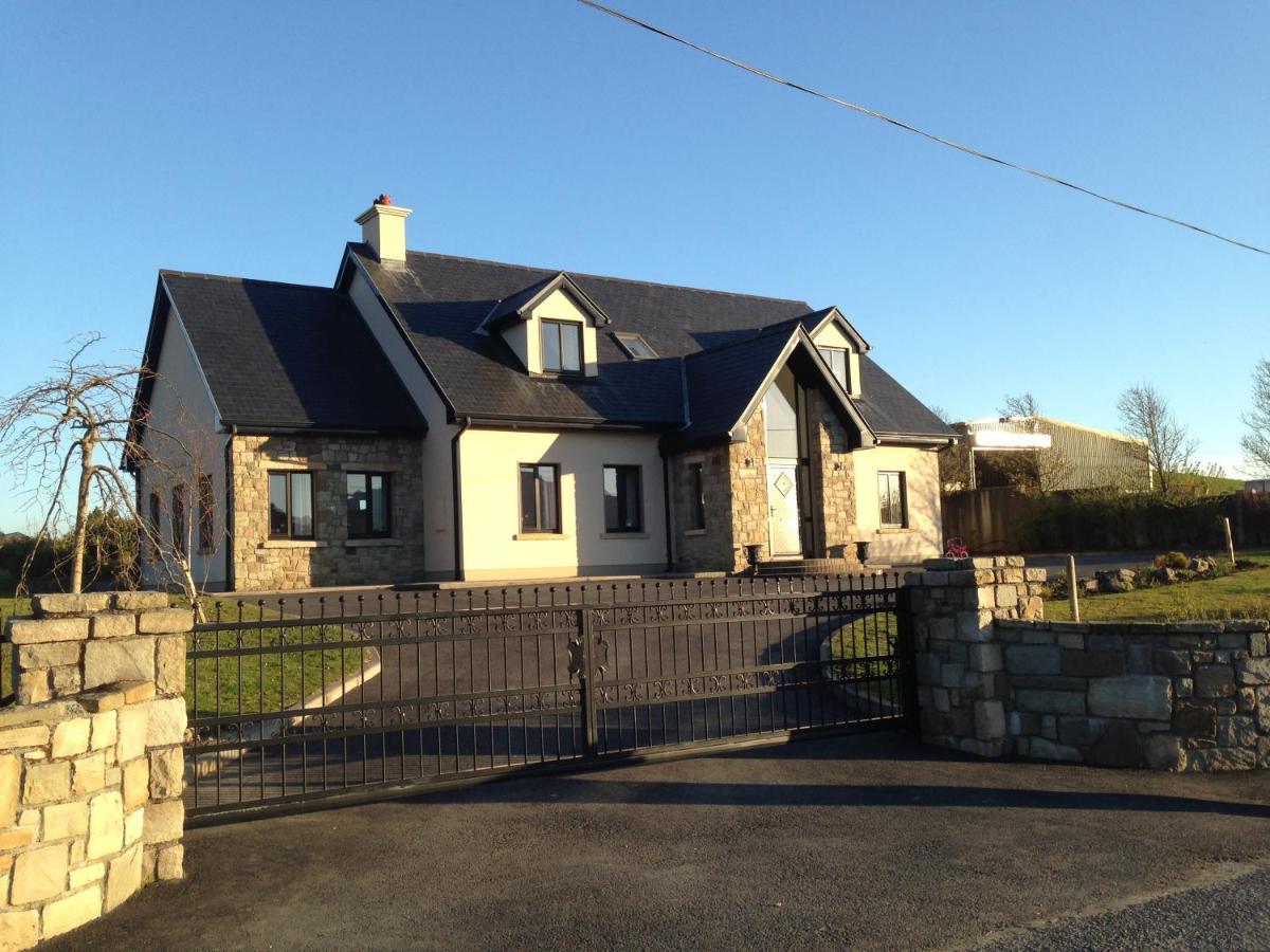 Railway View - Connemara Bed and Breakfast Recess Εξωτερικό φωτογραφία